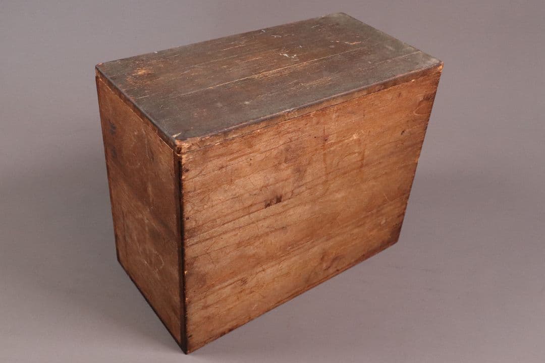 時代木製漆器 松に霞図 朱塗引き盃 二十九客 金蒔絵 小皿 木皿 MA350