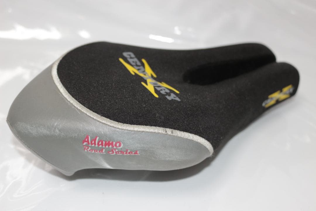 ISM　アダモ　Adamo Road　センチュリー　Century X　2010