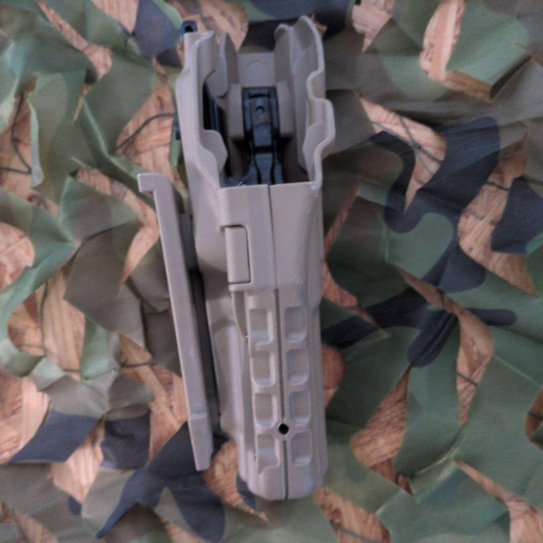 Safariland タンカラー ホルスター