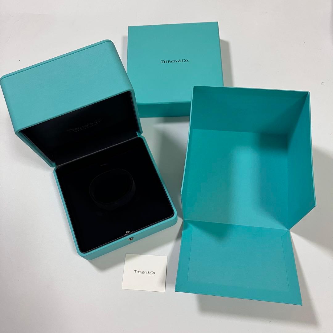 美品　ティファニー　バングルケース　空箱　現行品