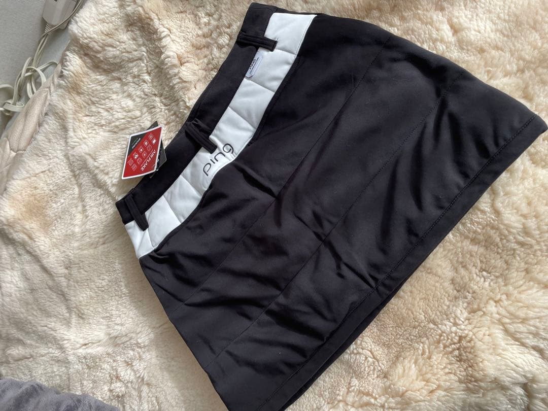 ピンゴルフ レディース 保温 軽量　中綿スカート サイズL 新品タグ付