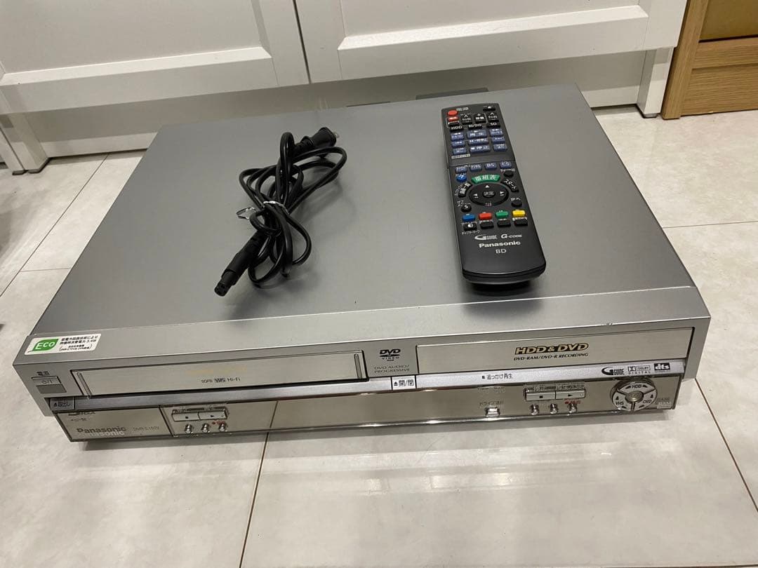 パナソニック VHS.DVDプレーヤー DMR-E150V