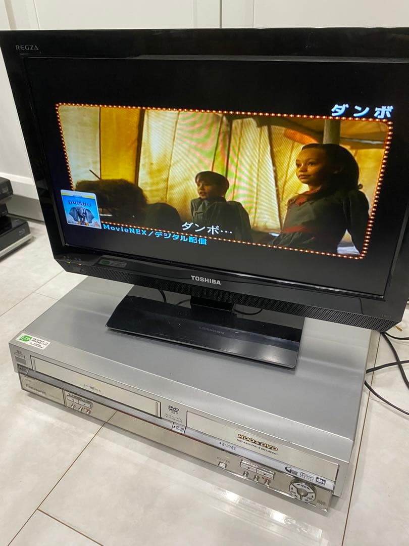 パナソニック VHS.DVDプレーヤー DMR-E150V