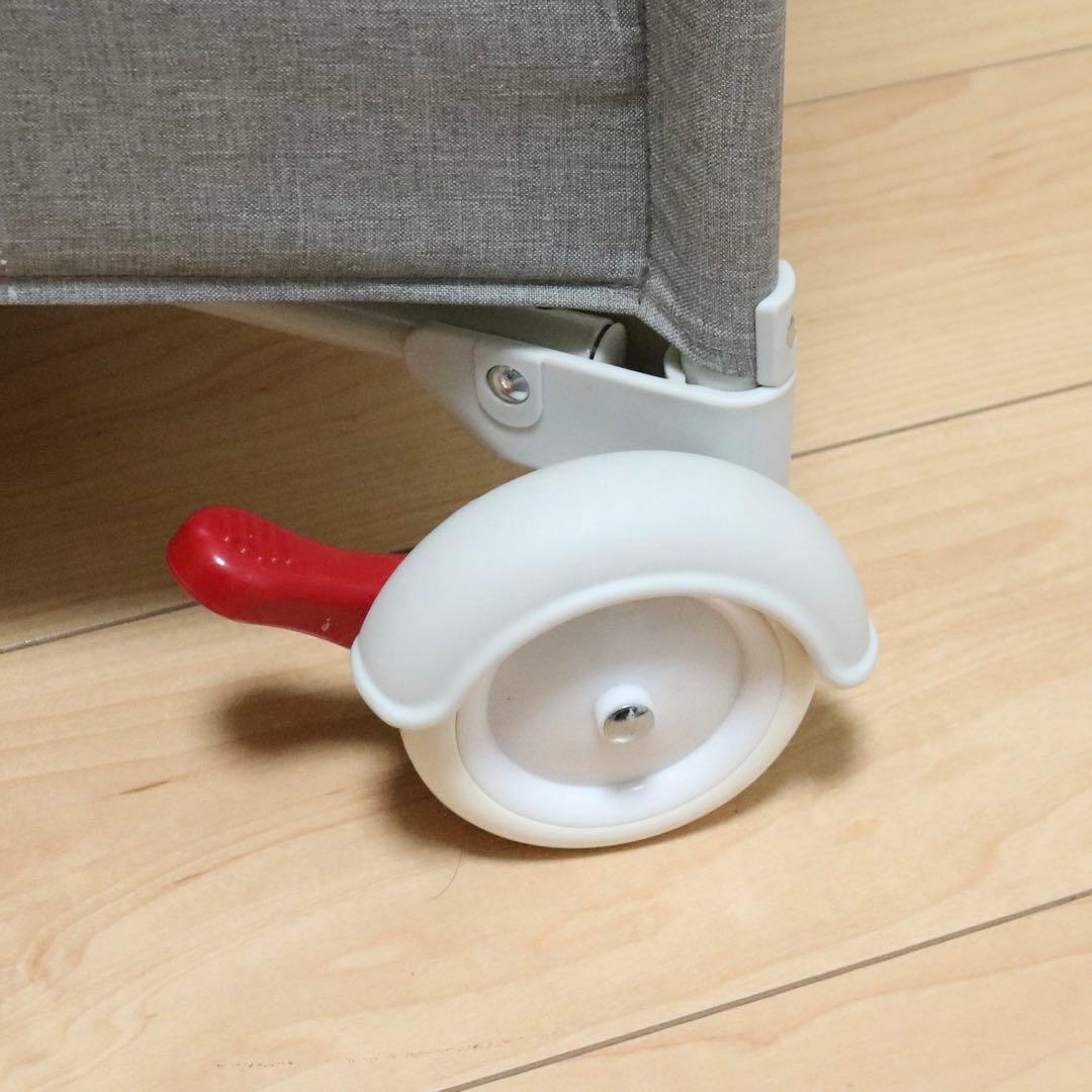 【早い者勝ち❣️】カトージ ポータブルベビーベッド おむつ替えテーブル付⭐︎