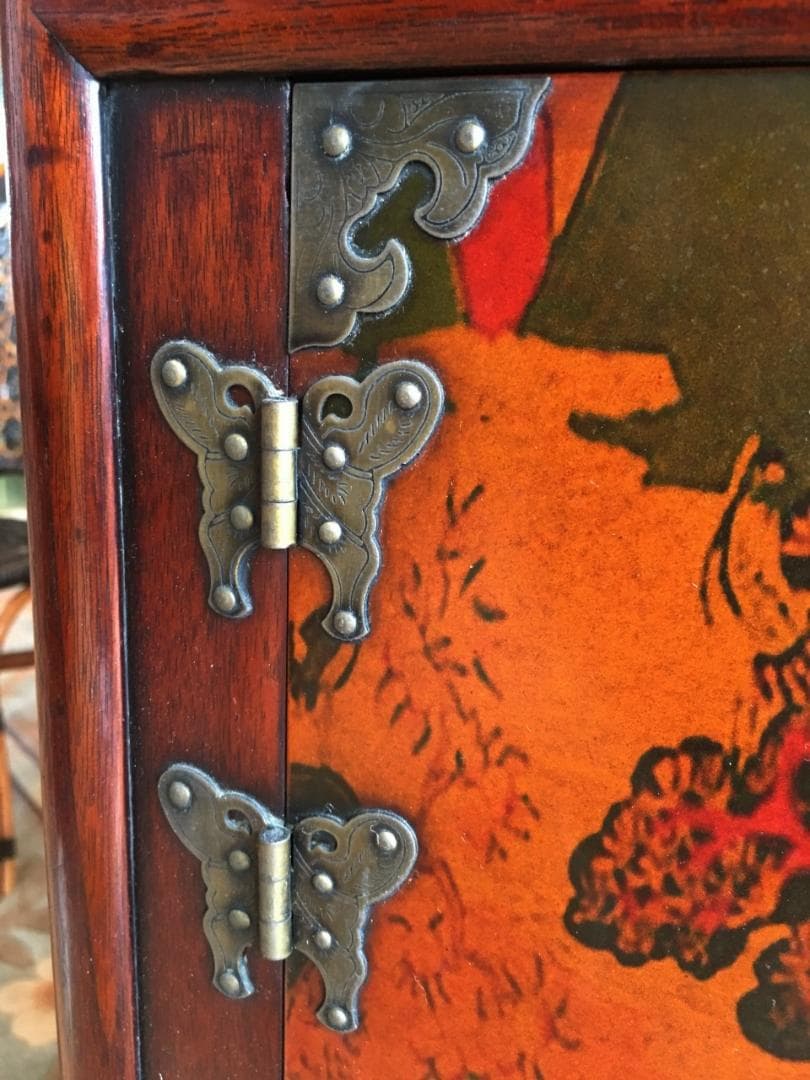 ☆売約済みです☆　李朝家具　中国家具　漆　古道具 　隠し扉　収納　引き出し