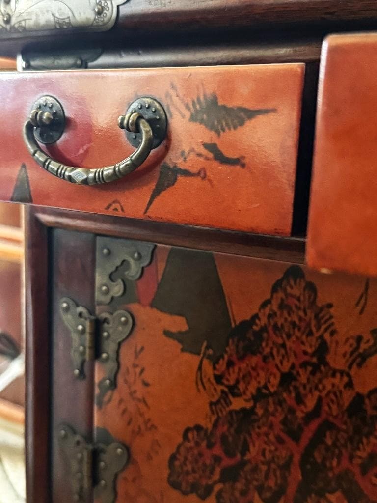 ☆売約済みです☆　李朝家具　中国家具　漆　古道具 　隠し扉　収納　引き出し