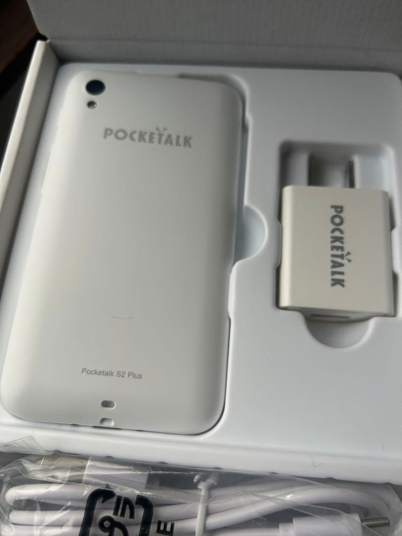『極美品』ポケトーク S2 Plus POCKETALK ／（内蔵SIM付き）