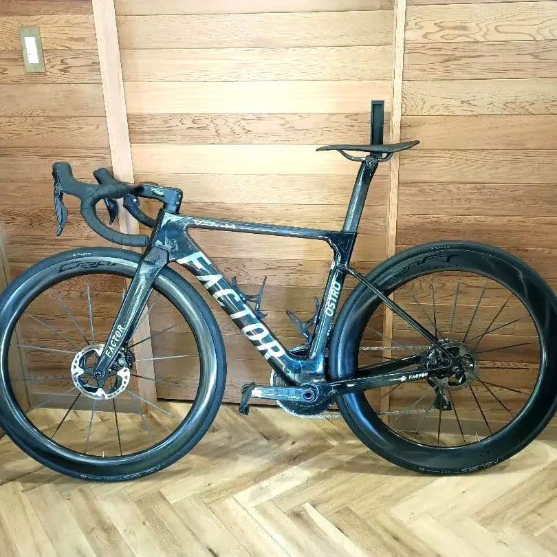 Factor ファクター OSTRO VAM 49フレーム+ハンドルシートポスト