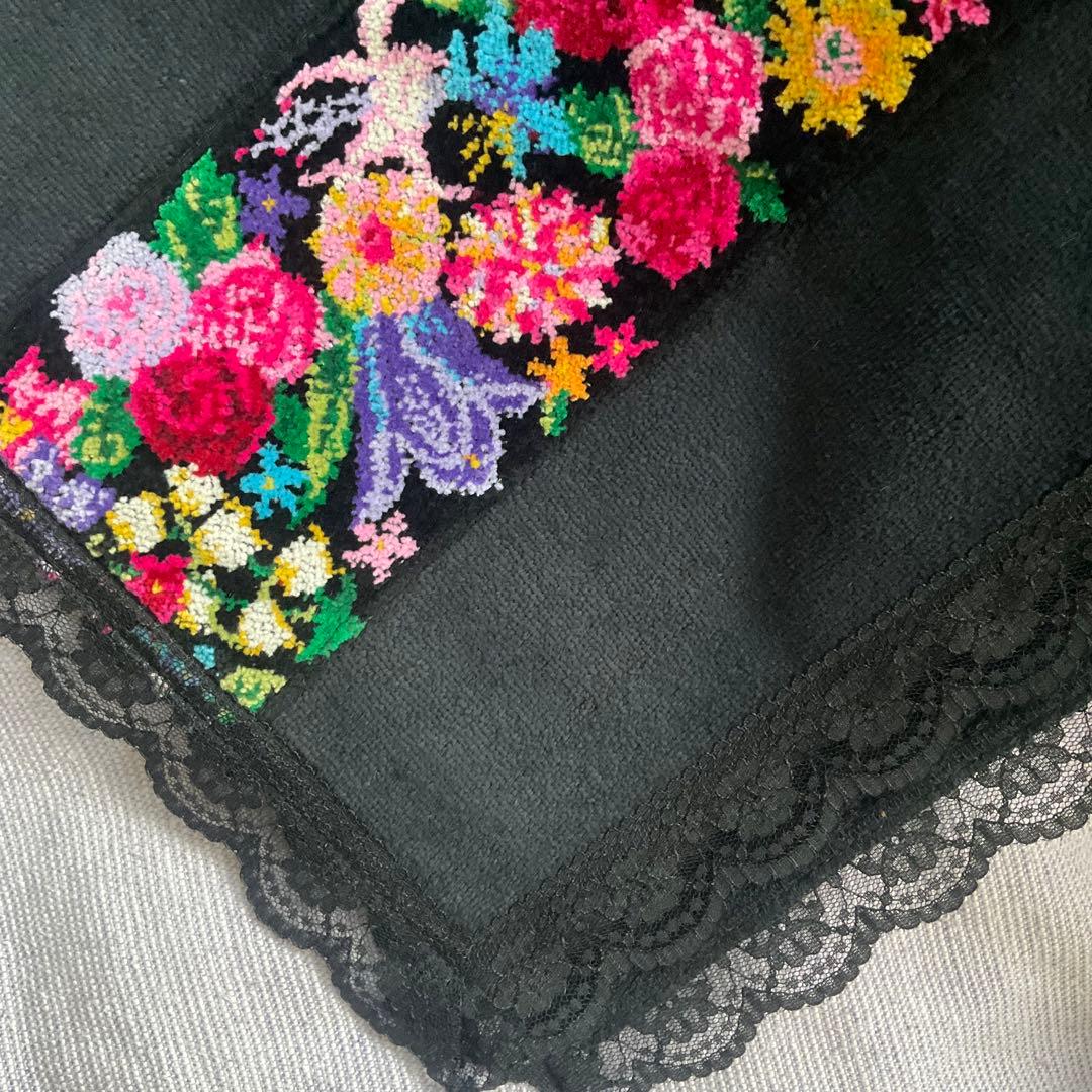 未使用　カラカラ購入　フェイラー好きな方　シェニール織風マルチカバー　黒