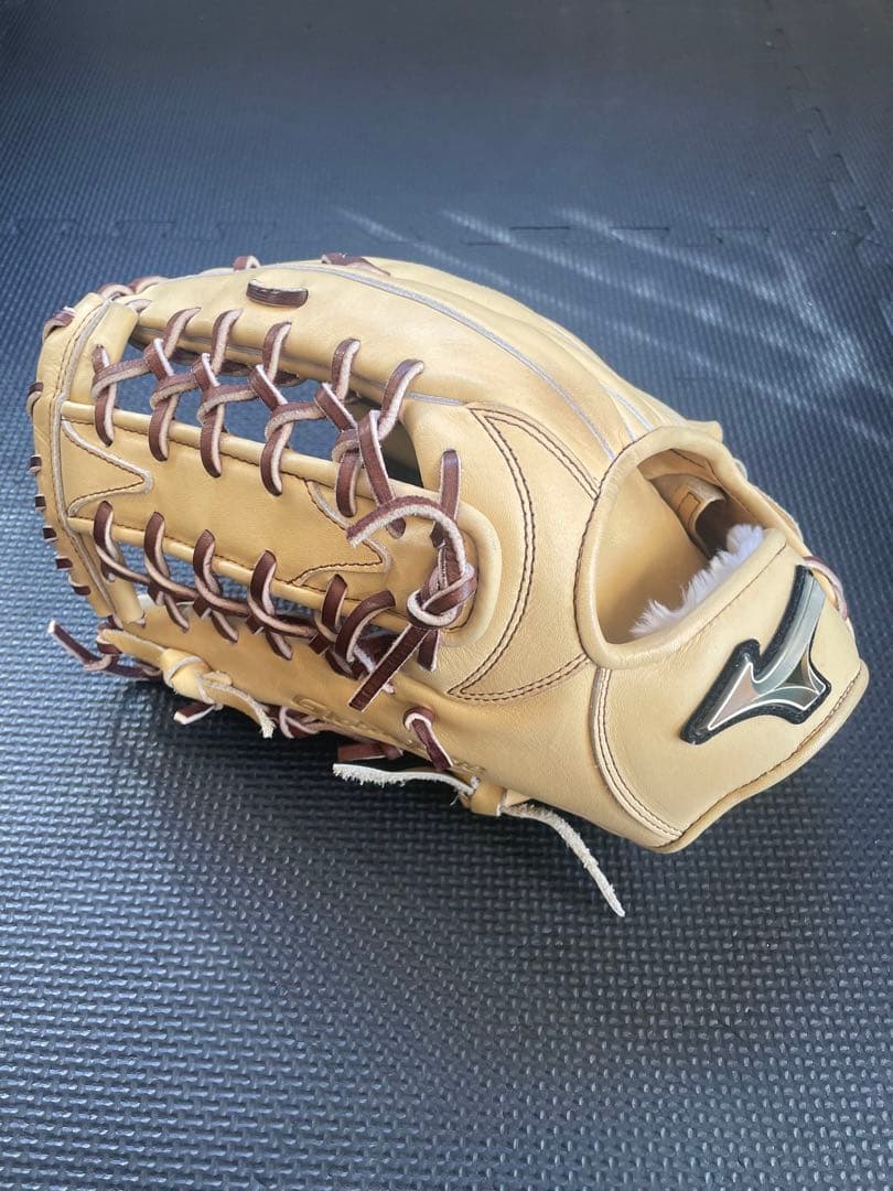 グローバルエリート　軟式グローブ　外野手　左投げ　キャメル