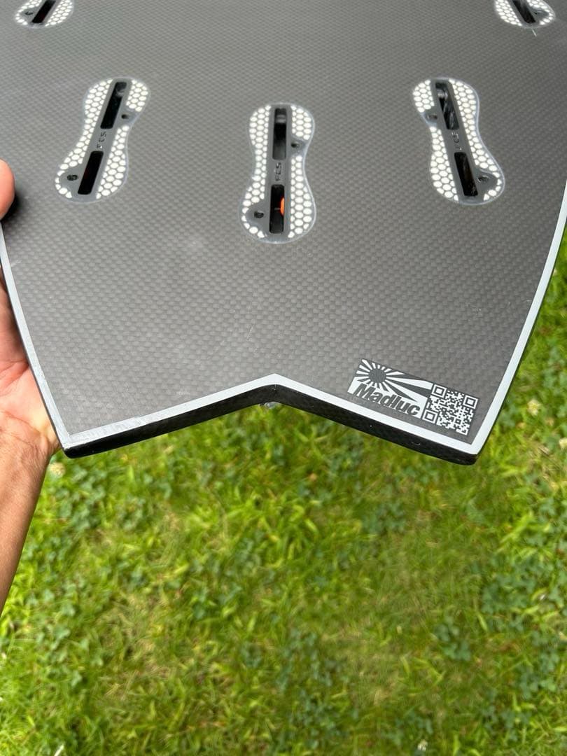 JS ゼロヒュージョン　カーボンサーフボード　5'9 FCS2