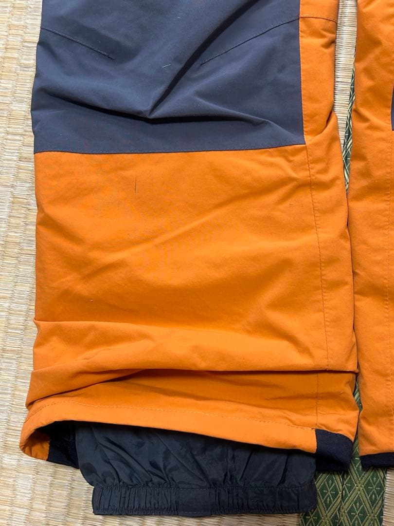 BURTON　バートン　スノーボードウェアー　上下セット　キッズ　Mサイズ140