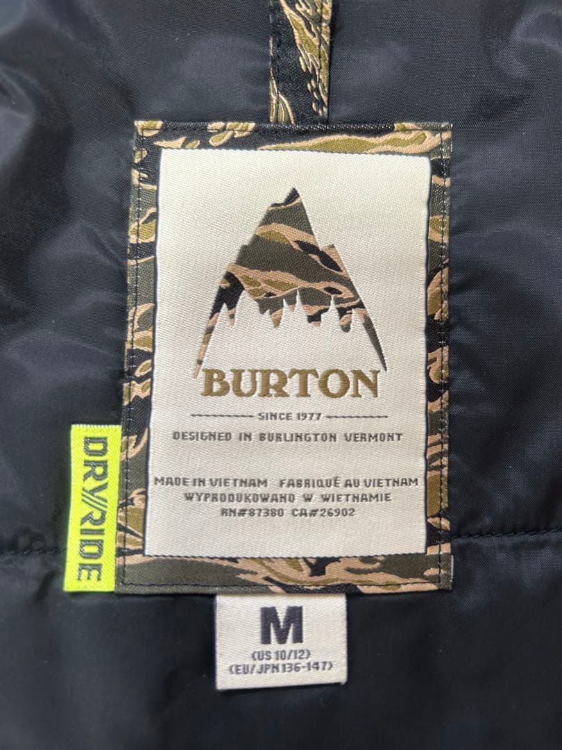 BURTON　バートン　スノーボードウェアー　上下セット　キッズ　Mサイズ140