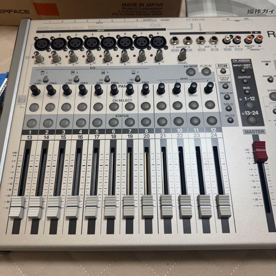 Roland SI-24 スタジオインターフェース 箱付 通電のみ確認済み