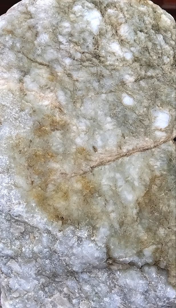 ★翡翠原石★糸魚川硬玉【大所川・川ズレ・転石ウブ17.8kg】