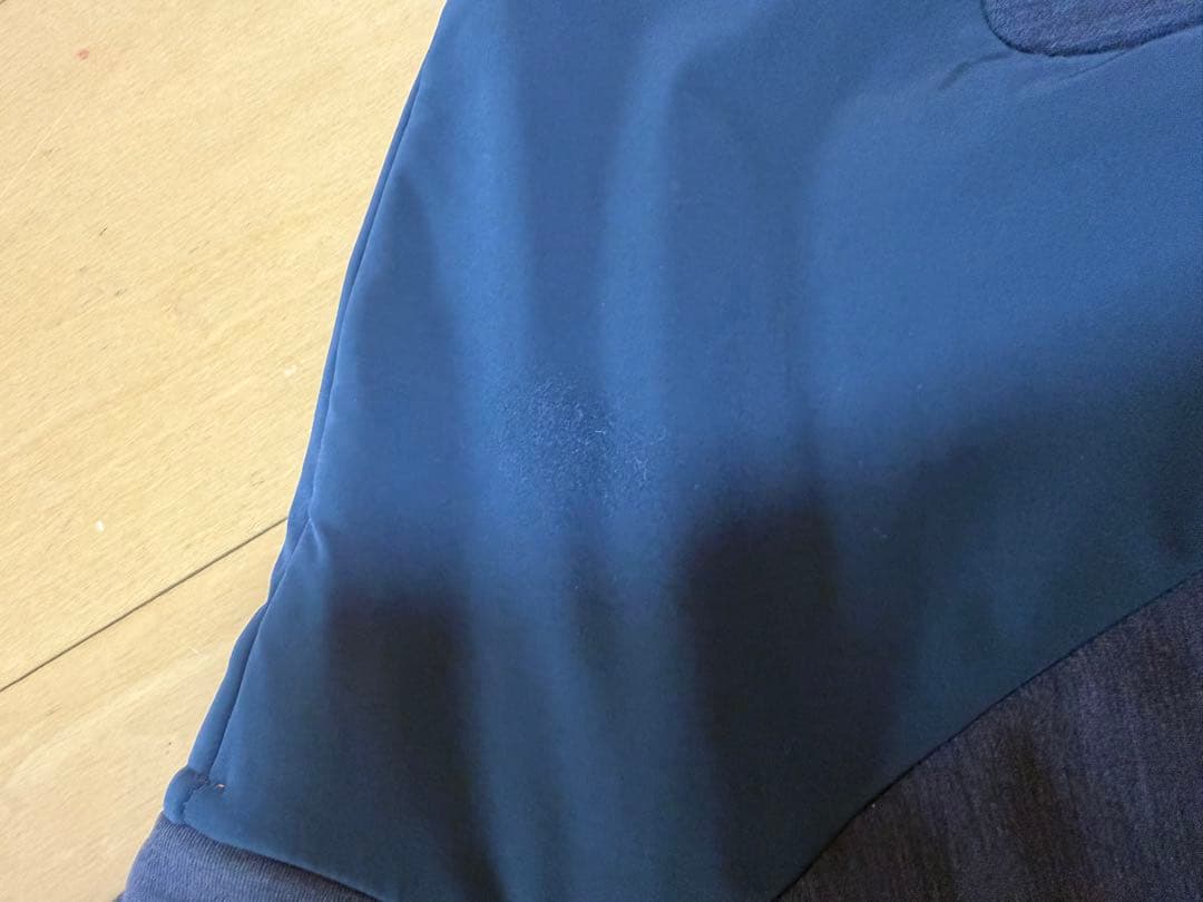 デサントゴルフ　裏起毛ジャージージャケット　黒