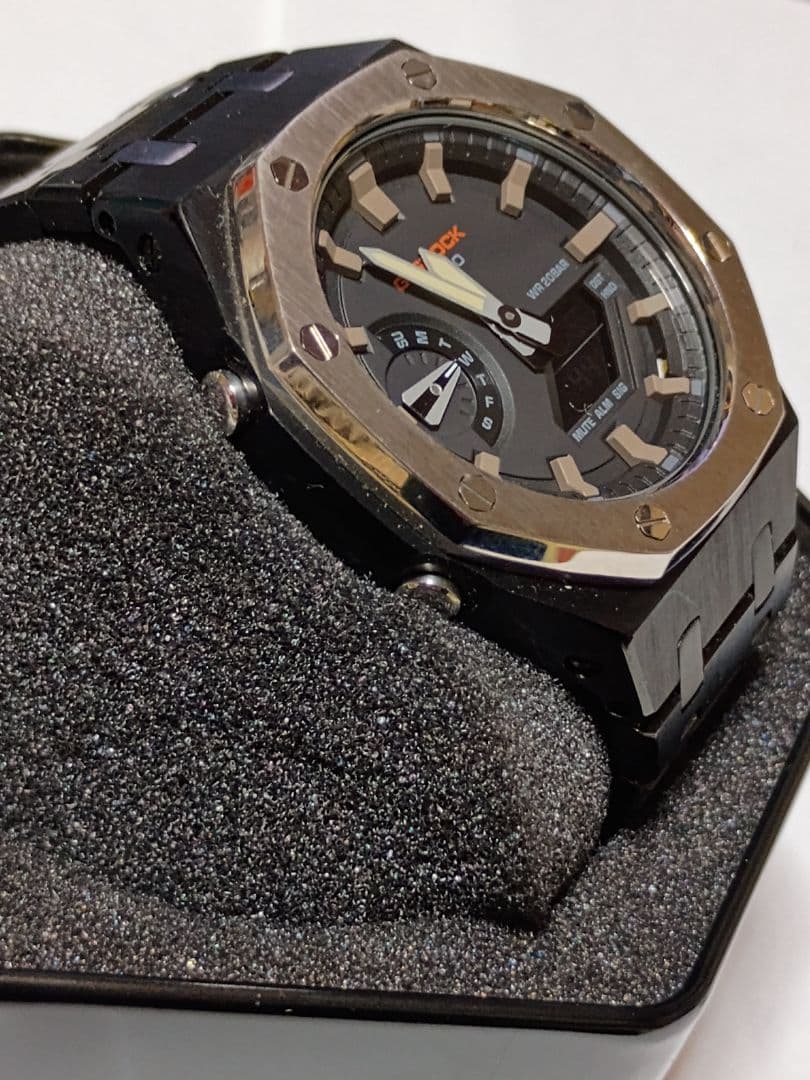 時計 G-SHOCK GA-2100SU