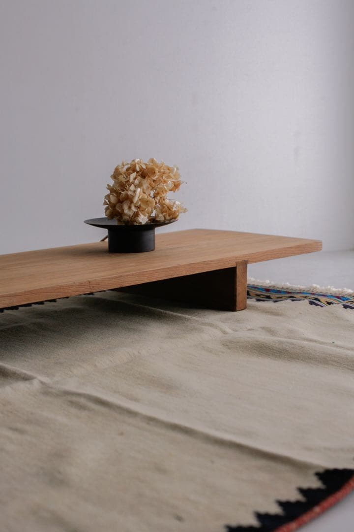 裁ち台　展示台　飾り棚　杉材　古材　無垢材　ローボード　店舗什器　古家具　古道具