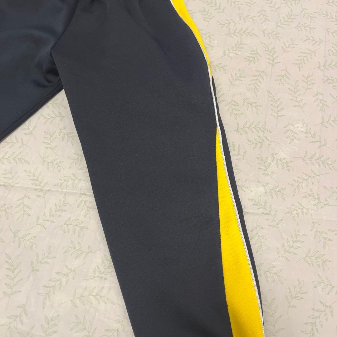 【美品】リベルタサッカースクールジャージ上下　115