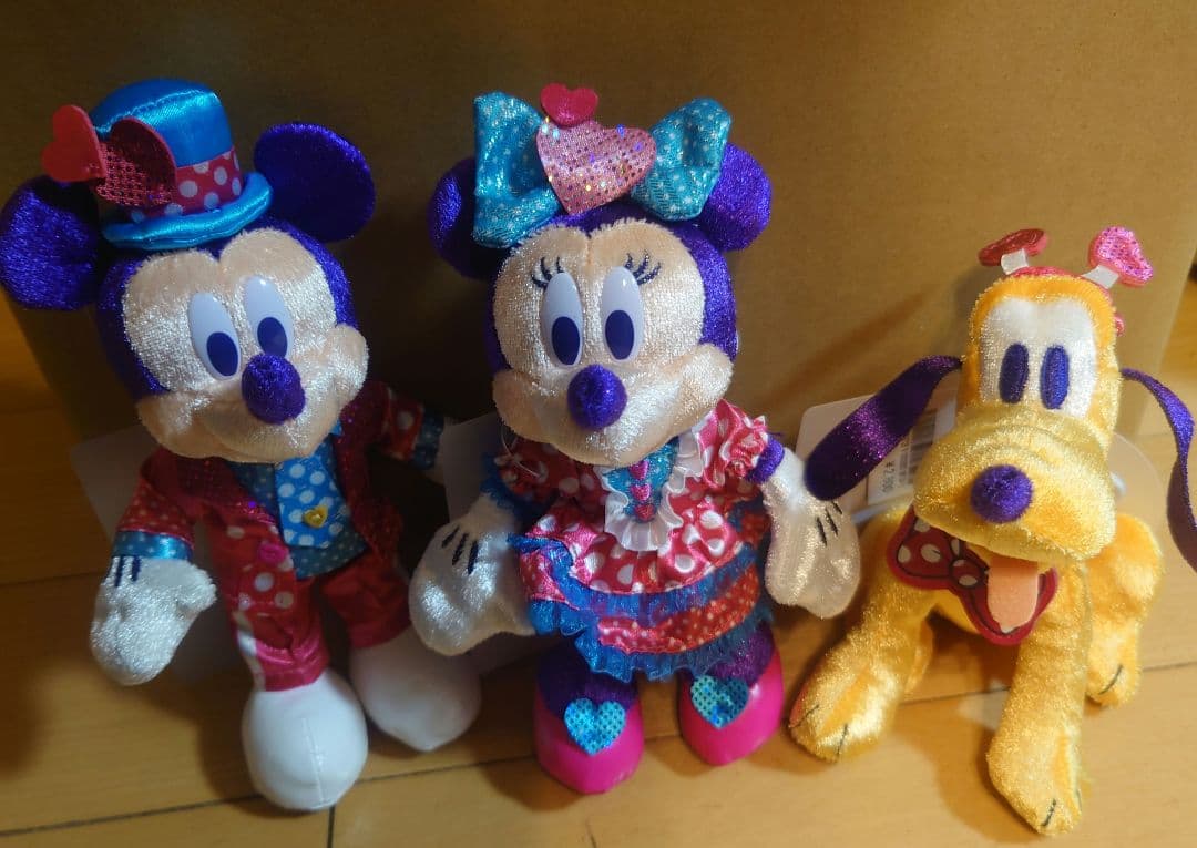 ディズニー　パルパルーザ　ミニーのファンダーランド　ぬいぐるみバッジ