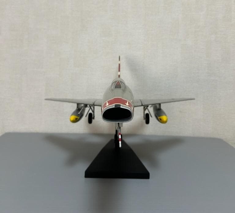 ウイングクラブ　F-100D スーパーセイバー　1/32