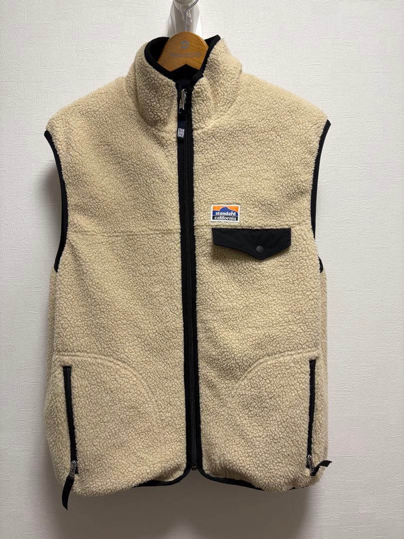 スタンダードカリフォルニア　リバーシブルフリースベスト