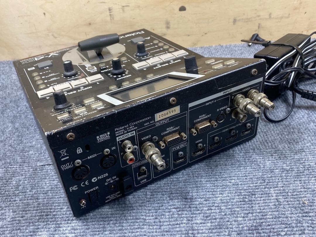 093 Roland V-4EX ビデオミキサー