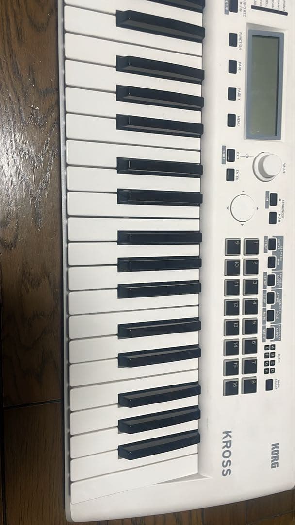 KORG KROSS2-61 コルグシンセサイザー 61鍵 別売ダンパーペダル付