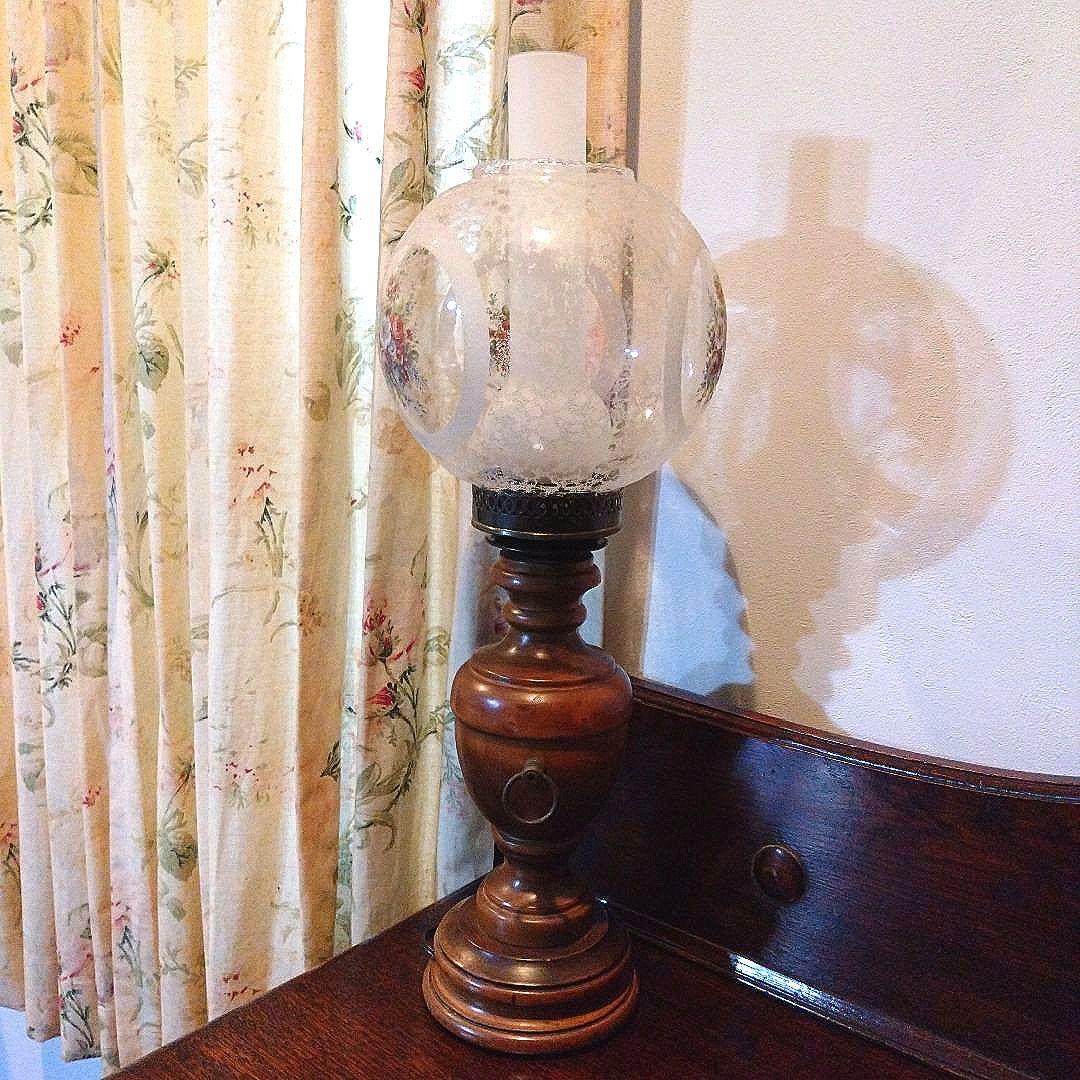 【イタリア製】アンティーク調 ヴィンテージ ライト ランプ テーブルランプ 照明