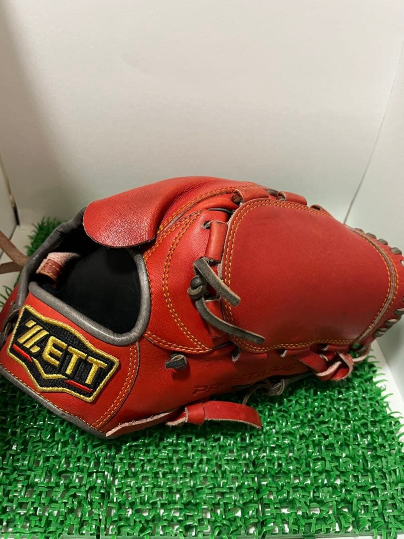 【半額以下‼️】ZETT 軟式グローブ 投手 千賀モデル