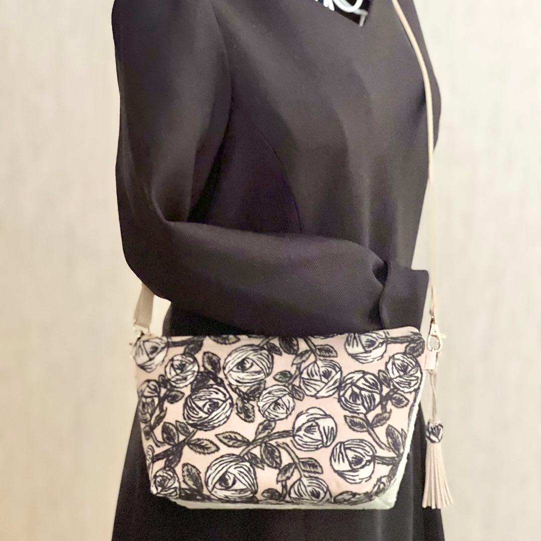 オーダー　ミナペルホネン rosyとsmile flowerショルダーバッグ