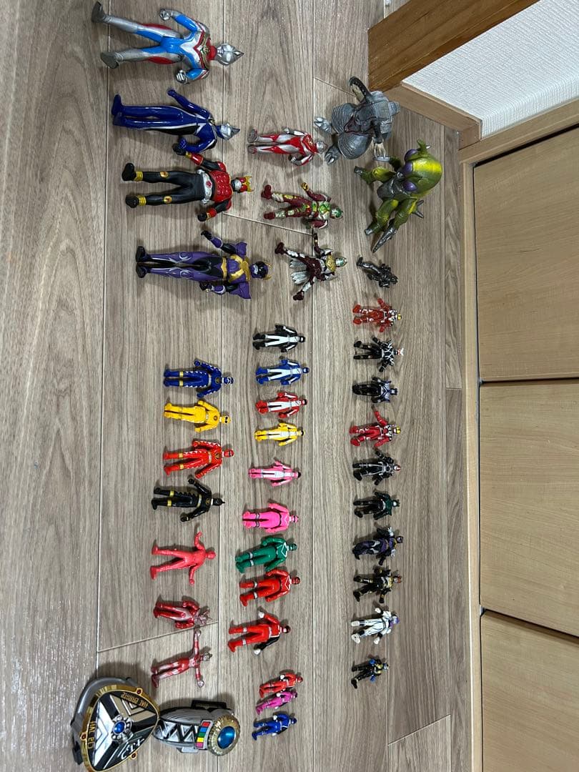 戦隊ヒーロー・特撮フィギュアセット　仮面ライダー・指人形　⭐️レッド大量‼️⭐️