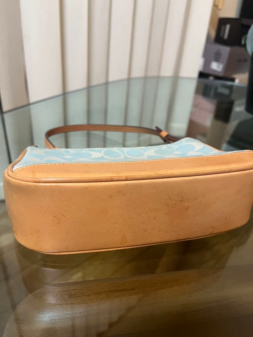 Coach ロゴ柄 ハンドバッグ