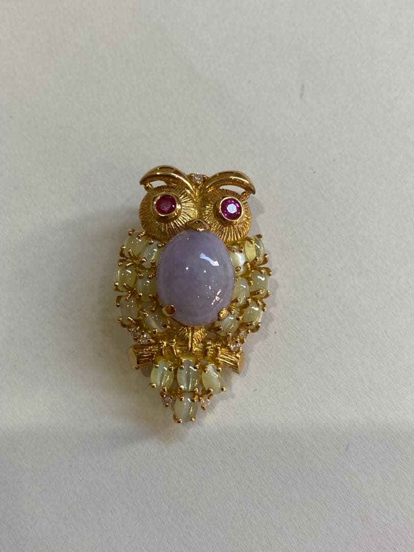 K18 フクロウ　ブローチ　翡翠4.21ct R0.26ct、D0.1ct