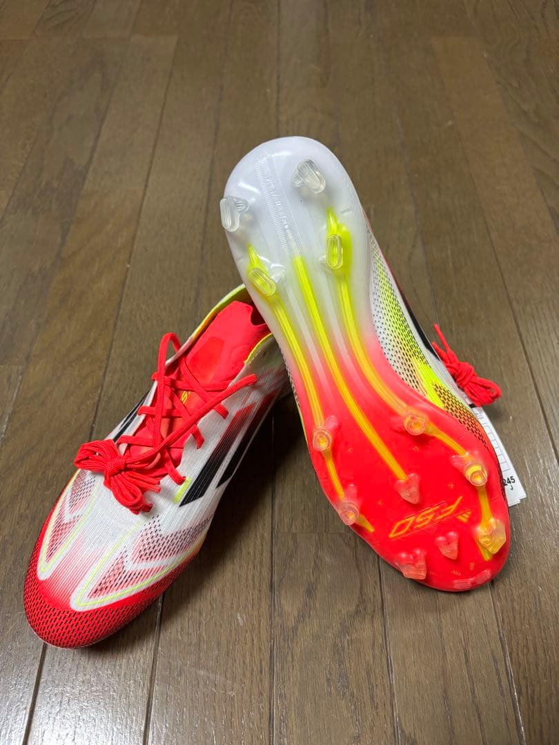 アディダス　サッカースパイク　F50 ELITE FG
