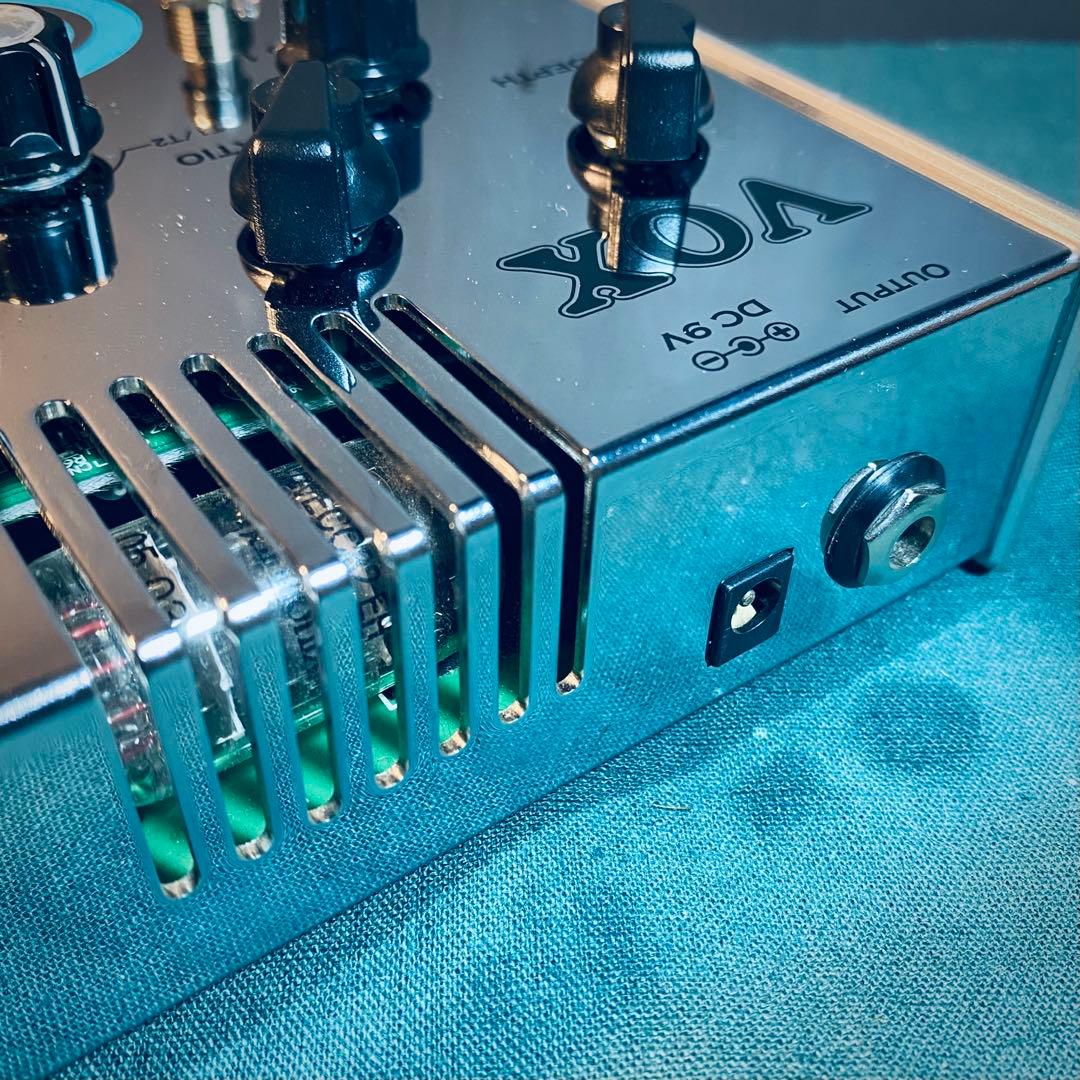 VOX COOLTRON 真空管内蔵 トレモロ＆ビブラート VibraVox