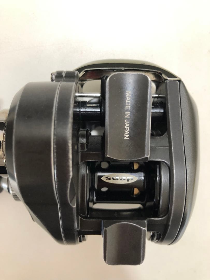 希少・限定deps daiwa ZDV 100H