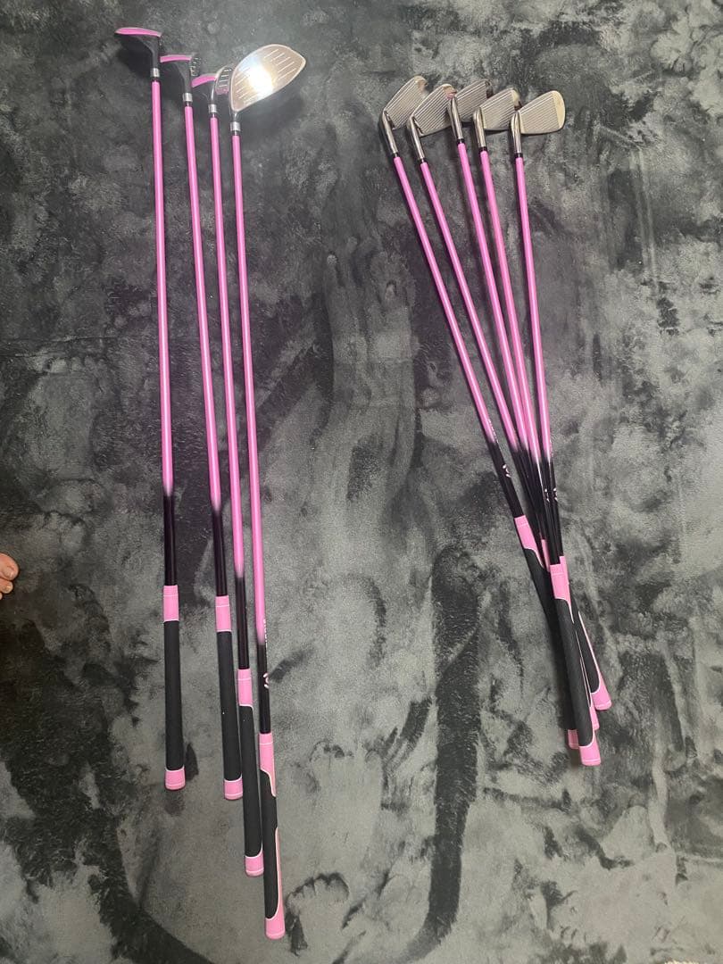 PEARLY GATES キャディバッグ オレンジ。ミエコウエサコ、クラブセット