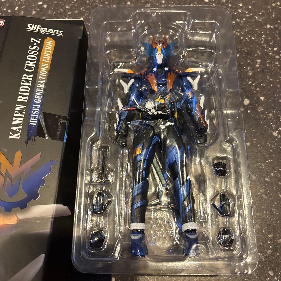 SHFiguarts 仮面ライダービルド　クローズ　2体セット