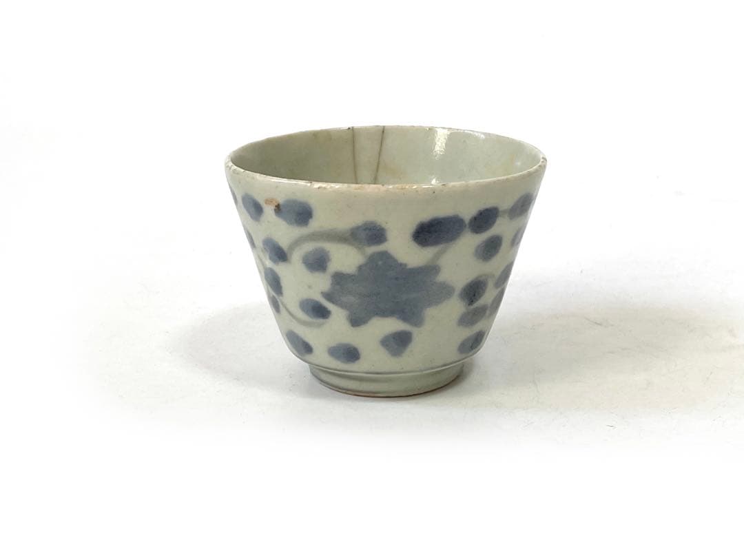 骨董　アンティーク　こんにゃく印判　水玉　唐草文様　蕎麦猪口　カップ　酒器