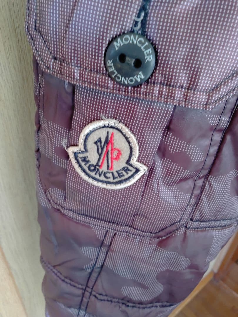 クリーニング済 カモフラージュ柄　中綿 　メンズМ　/ ブルゾン　ジャンパー