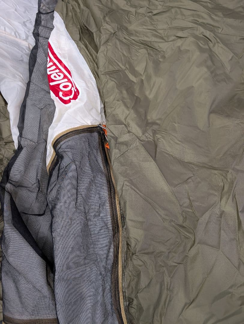 コールマン　タフスクリーン2ルームハウス（オリーブ／サンド）