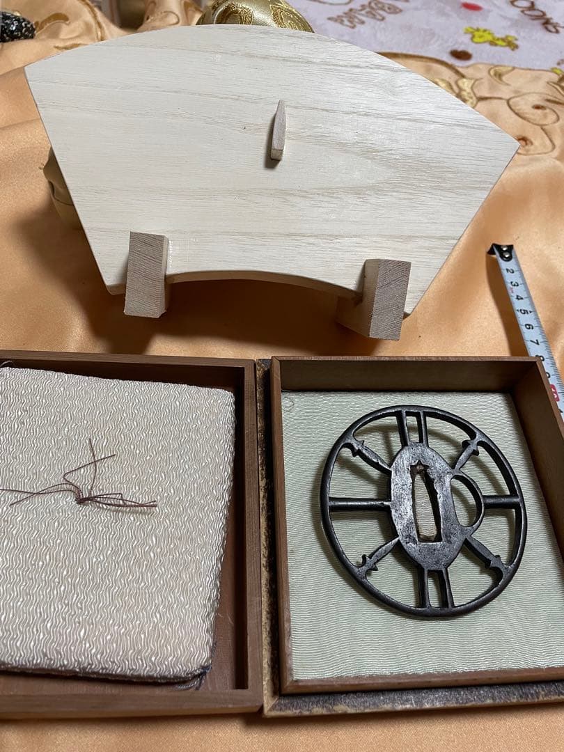 鍔　鐔　尾張透かし鍔　鉄地鍔