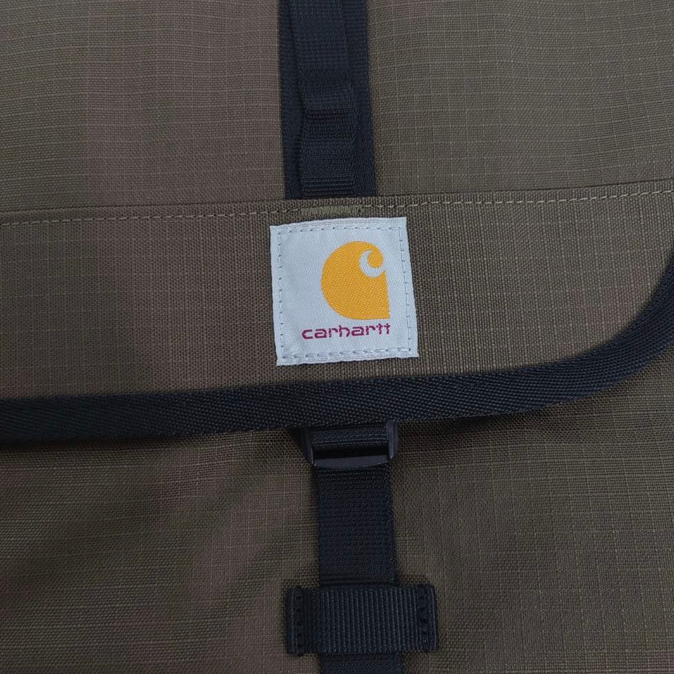 カーハート カーゴシリーズ Carharttメッセンジャーバッグ/Tarmac