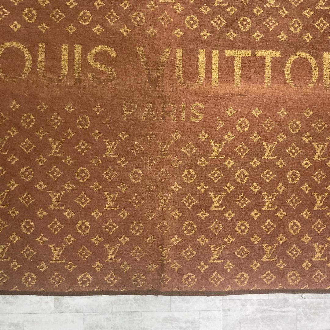 ルイヴィトン　LOUIS VUITTON ビーチタオル　モノグラム　ブラウン