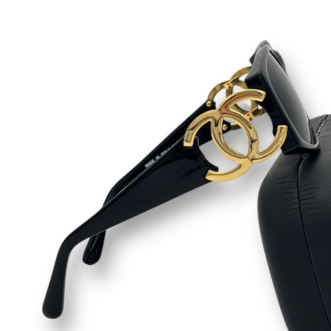 いくさと様　CHANEL sunglasses 芸能人着用 BLACK