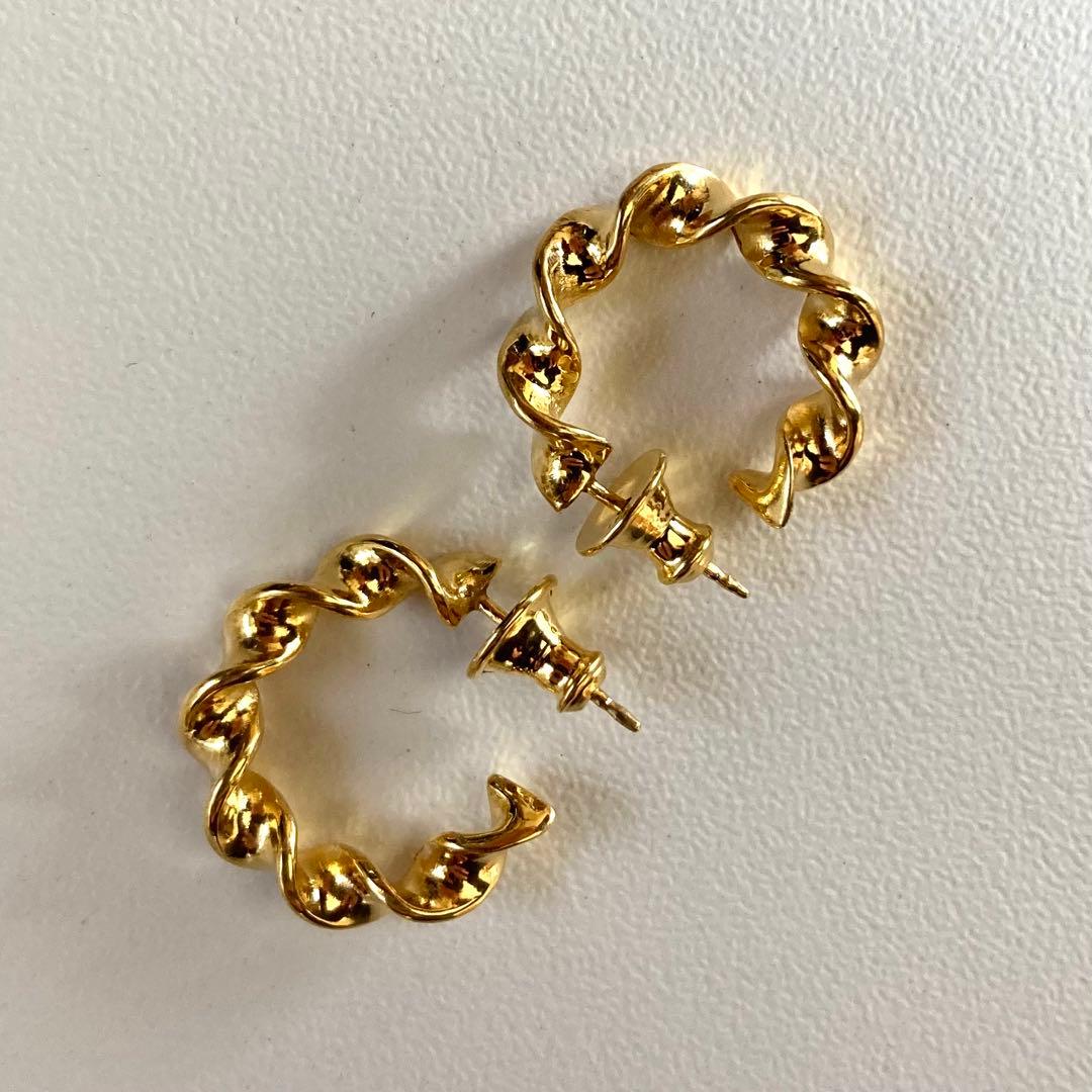 ゴールド　18k シルバー925 両耳　ピアス　18mm BWL