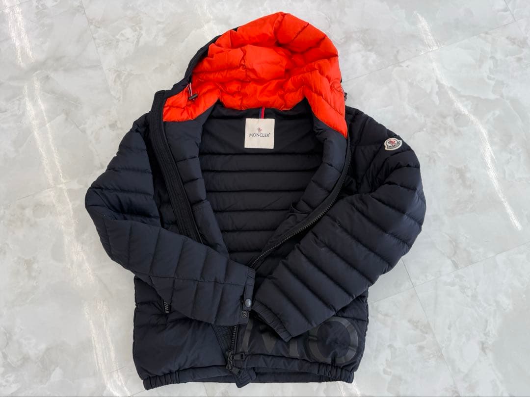 MONCLER DREUX GIUBBOTTO フーディロゴダウンジャケット