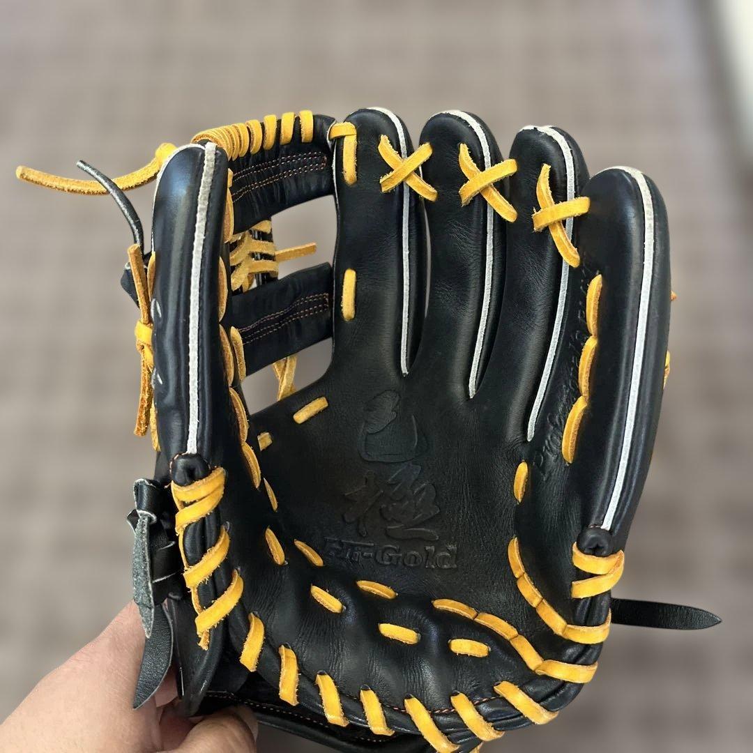 ハイゴールド 軟式グローブ 黒/黄色
