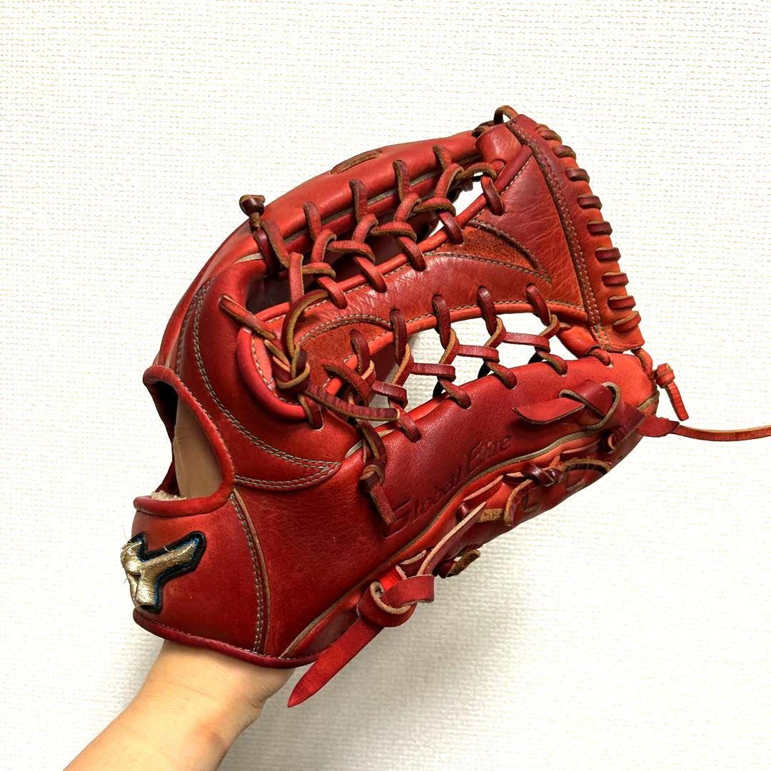 943 ミズノ グローバルエリート 型抜群 即戦力 軟式 外野手用グローブ